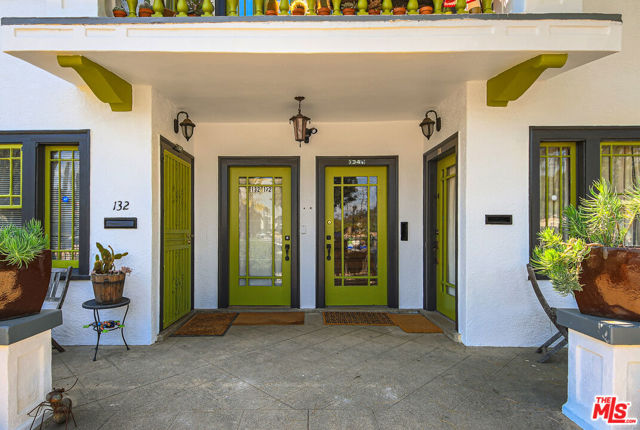 132 N Avenue 57, Los Angeles CA: https://media.crmls.org/mediaz/f3aa9dd3-477b-4b88-b13b-919b7bb3b850.jpg