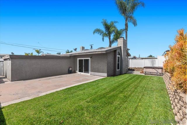 9522 Fairbanks, San Diego, California 92123, 3 Bedrooms Bedrooms, ,2 BathroomsBathrooms,Single Family Residence,For Sale,Fairbanks,250029413SD