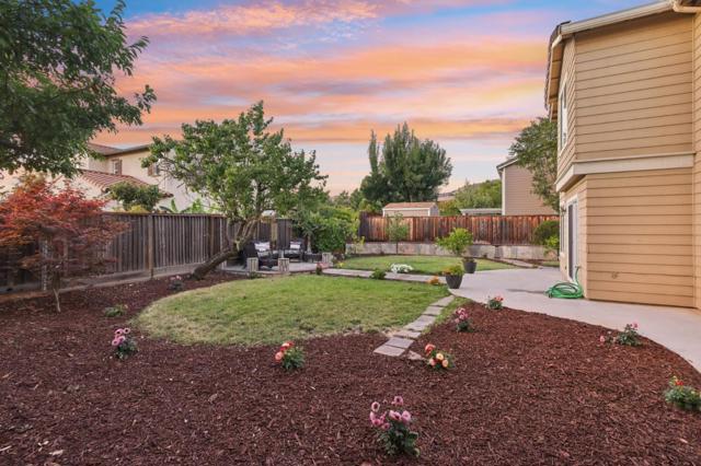 6307 Hematite Court, San Jose CA: https://media.crmls.org/mediaz/f3ac3358-bdad-4b2b-a5a7-686125ef284e.jpg