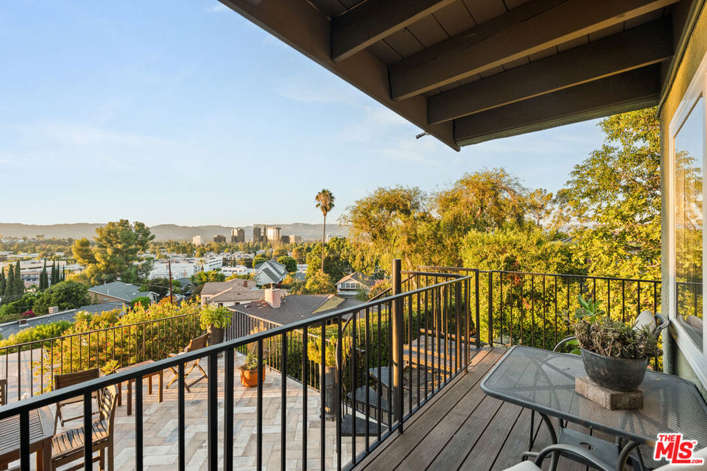 MLS #25589351 image #11