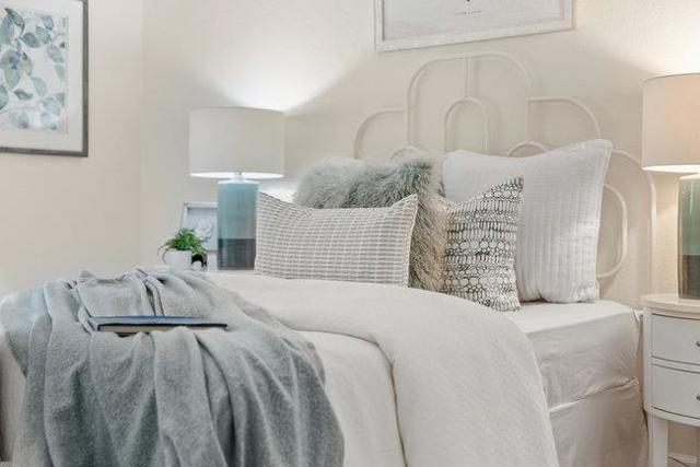 18400 Overlook Road, Los Gatos CA: https://media.crmls.org/mediaz/f3ad5d63-fb81-4217-b62a-2966183abeca.jpg