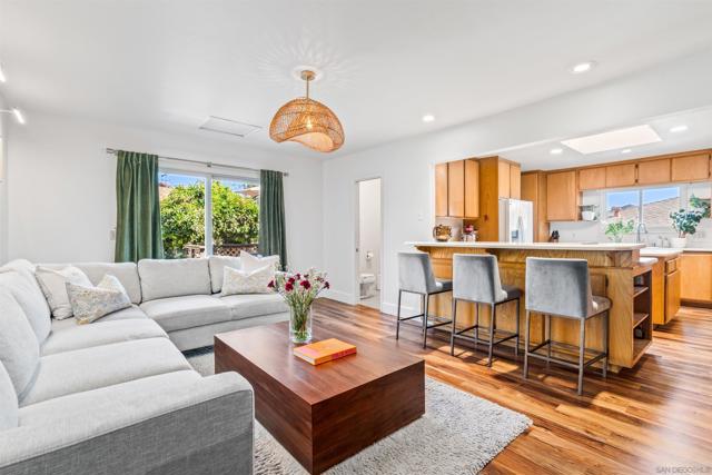 4567 New Hampshire Street, San Diego CA: https://media.crmls.org/mediaz/f3ad8a00-f511-4ef5-952e-4ea789ac02eb.jpg