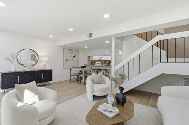 540 Valley Forge Way, Campbell CA: https://media.crmls.org/mediaz/f3b06340-d3b2-4d7a-90a3-dbc8f6cebe05.jpg