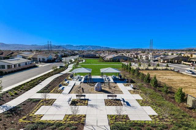 1514 Overpark Lane, Beaumont CA: https://media.crmls.org/mediaz/f3b072c0-f614-4587-a8a5-1a01ddc892c9.jpg