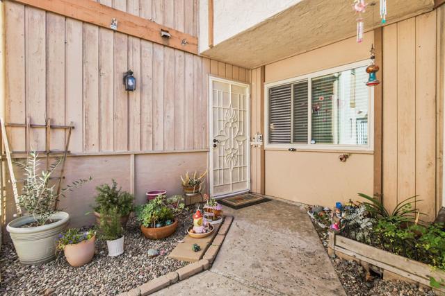 Detail Gallery Image 3 of 35 For 3015 Plaza Leonardo, Bonita,  CA 91902 - 3 Beds | 2/1 Baths