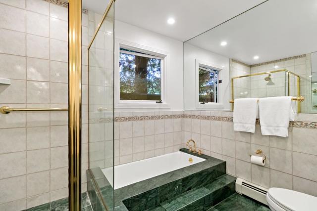 136 Finger Avenue, Redwood City CA: https://media.crmls.org/mediaz/f3b1ae80-afdf-4fab-9b4b-e3b800dddc03.jpg