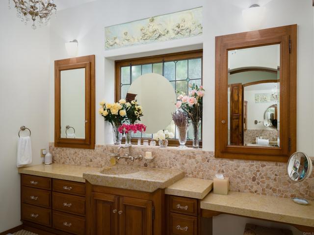 Image 18 of 42 For 1275 Virginia Way