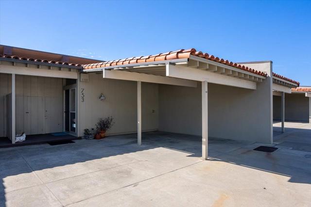 753 The Shoreline, La Selva Beach CA: https://media.crmls.org/mediaz/f3b33bd4-9568-48b1-9f92-6f72dc9cbd69.jpg