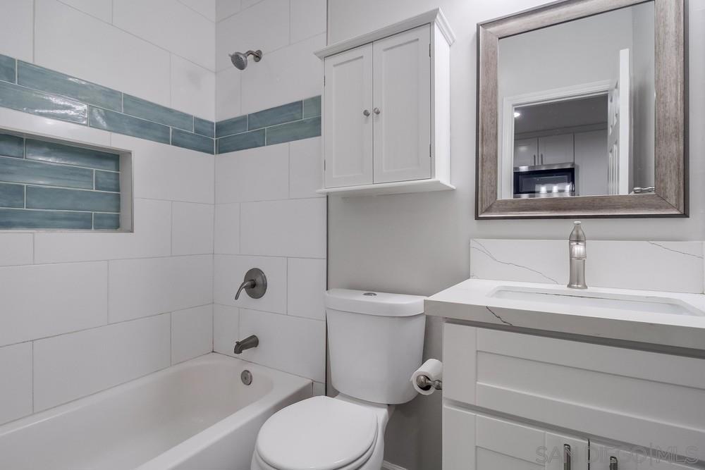 MLS #250037324SD image #61