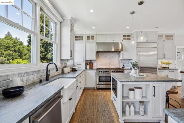 6051 MARGARIDO Dr, Oakland CA: https://media.crmls.org/mediaz/f3b4889c-8738-4f1b-80b0-72abb7be184f.jpg