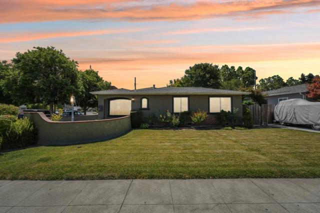 1206 Malone Road, San Jose CA: https://media.crmls.org/mediaz/f3b655d0-bf27-4954-9277-66b7307c0495.jpg