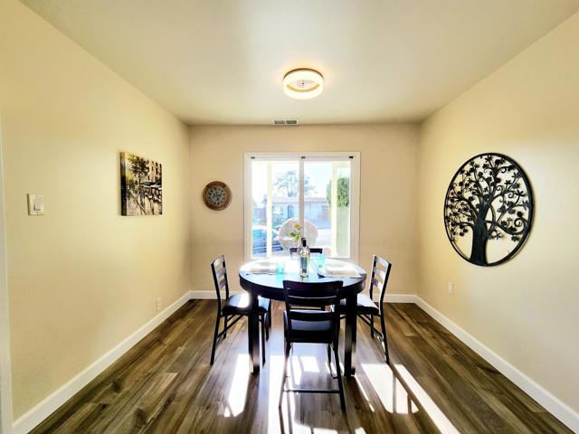 218 Forest View Drive, South San Francisco CA: https://media.crmls.org/mediaz/f3b73cc5-9eff-4e91-91ff-dcd8cd56c8fa.jpg