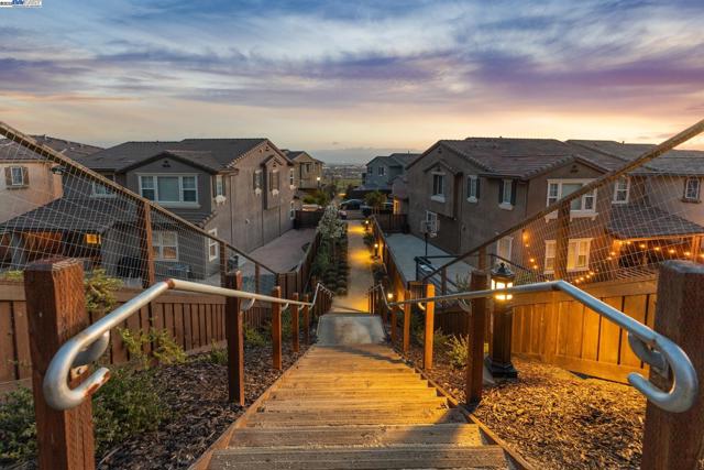 Image 49 of 60 For 29761 Cantera Dr