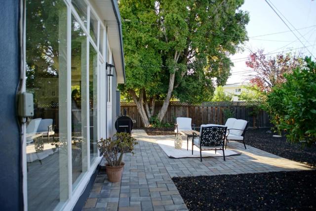 795 E Charleston Road, Palo Alto CA: https://media.crmls.org/mediaz/f3b7eef8-ed48-4188-a24e-418178a57109.jpg