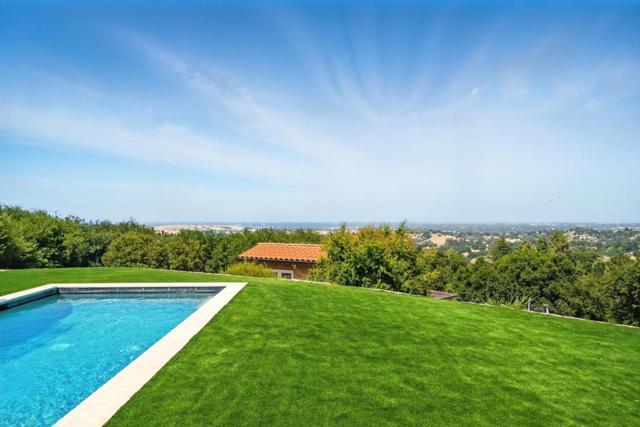 12252 Menalto Drive, Los Altos Hills CA: https://media.crmls.org/mediaz/f3b82b81-9248-4ab4-8bc5-54191d6cfd79.jpg