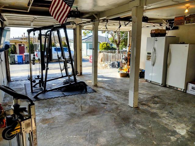 1714 Luxton Street, Seaside CA: https://media.crmls.org/mediaz/f3b89277-7b57-4d74-902e-784384bbaa44.jpg
