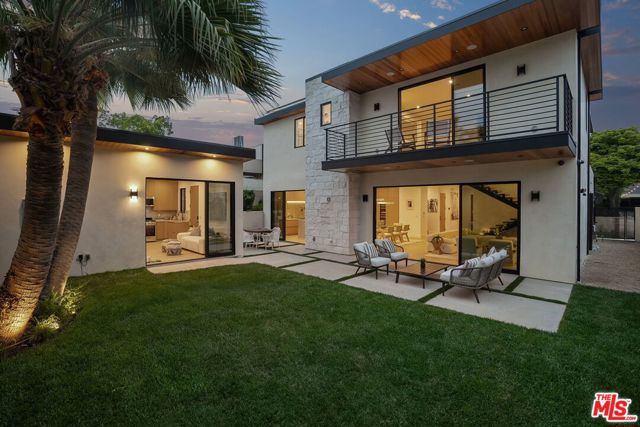 12041 Marine Street, Los Angeles CA: https://media.crmls.org/mediaz/f3b894d7-6f6f-4cfc-94a5-894f9c9b2e4f.jpg