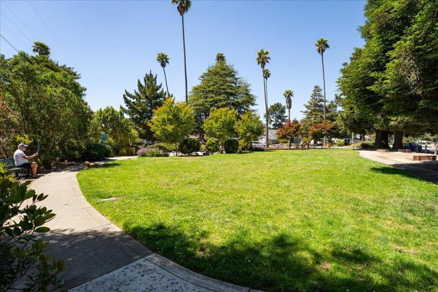 24 Robak Drive, La Selva Beach CA: https://media.crmls.org/mediaz/f3b8ec7b-843e-4c6a-b7c3-a3224d7ae3dc.jpg