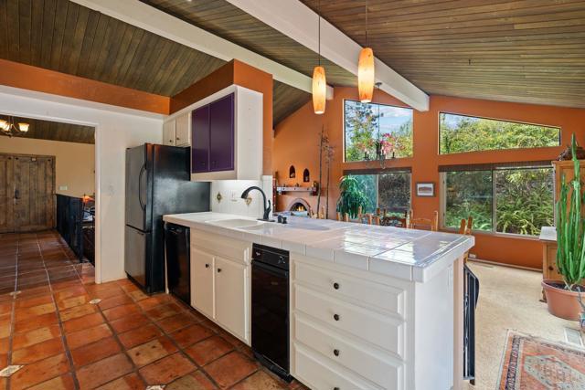 Detail Gallery Image 13 of 46 For 431 Orpheus Ave, Encinitas,  CA 92024 - 3 Beds | 3 Baths