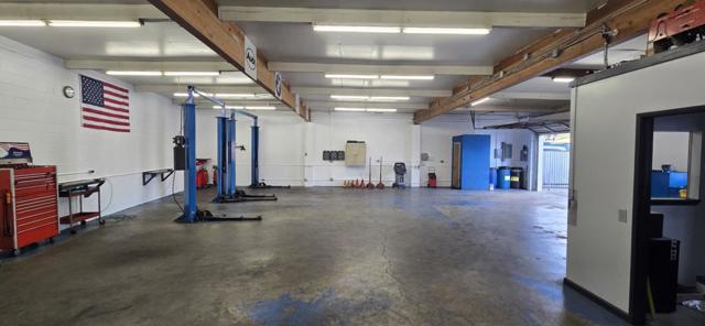 969 969 second, San Jose CA: https://media.crmls.org/mediaz/f3b947ad-8210-4908-9c33-098f89a94e02.jpg