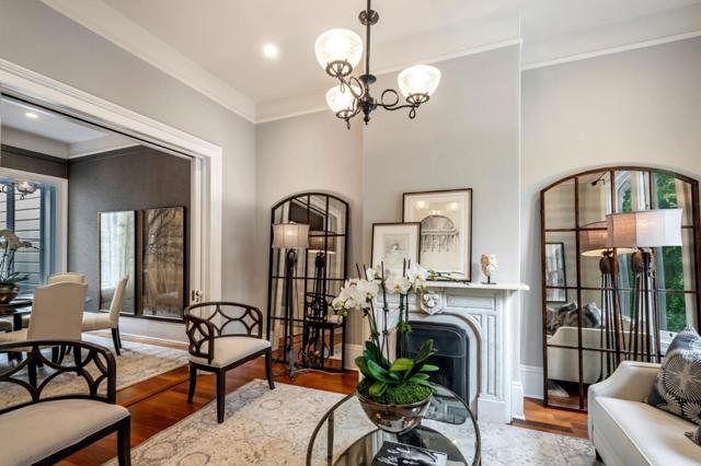 4087 17th Street, San Francisco CA: https://media.crmls.org/mediaz/f3bdc680-53f5-411e-9ce8-3506a9cfe529.jpg