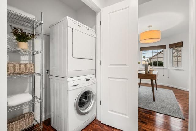 1031 Las Palmas Drive, Santa Clara CA: https://media.crmls.org/mediaz/f3bf7d4e-d684-413a-a96b-04137f63e27b.jpg