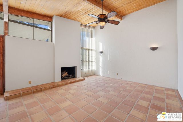 1983 S Yucca Place, Palm Springs CA: https://media.crmls.org/mediaz/f3c13b85-302b-4d90-be0a-31372f28c268.jpg