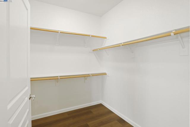 292 W Lucita Way, Mountain House CA: https://media.crmls.org/mediaz/f3c1e660-9cd0-4f26-b6aa-f579d2094a23.jpg