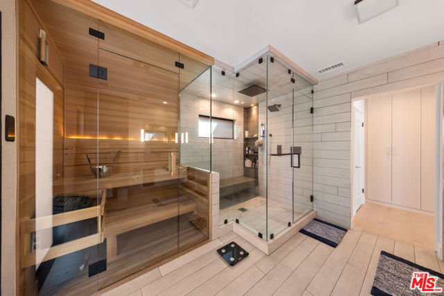 3144 Corda Drive, Los Angeles CA: https://media.crmls.org/mediaz/f3c20c86-bdb5-47a5-b70a-d807feae2b5d.jpg