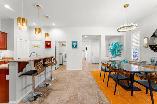84340 Acqua Court, Indio CA: https://media.crmls.org/mediaz/f3c29b7d-eb43-4c4b-92c5-4b72eb83b6e6.jpg