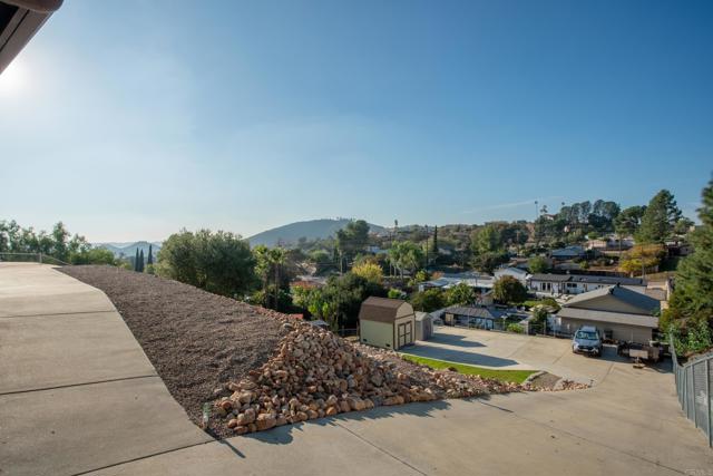 Detail Gallery Image 13 of 60 For 8366 Sunview Drive, El Cajon,  CA 92021 - 3 Beds | 2 Baths