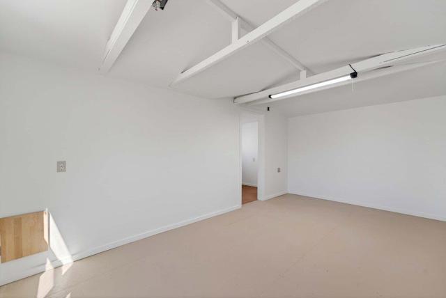 222 2nd Avenue, Santa Cruz CA: https://media.crmls.org/mediaz/f3c33dd1-aea0-4a28-b2b2-426fd3a7ddad.jpg