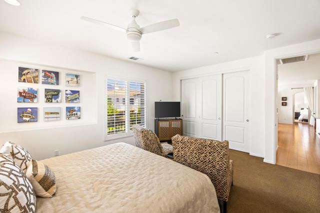 374 Terra Vita, Palm Springs CA: https://media.crmls.org/mediaz/f3c3709a-7e00-422a-8e17-b46f136682ae.jpg