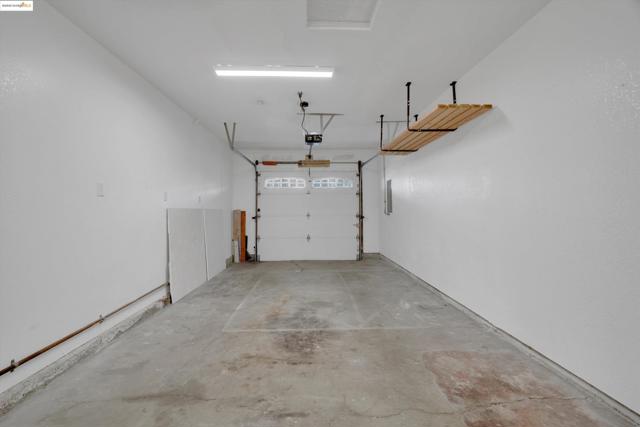 1166 Hibiscus Way, Livermore CA: https://media.crmls.org/mediaz/f3c39c78-131c-4d84-aba5-661932036cb3.jpg