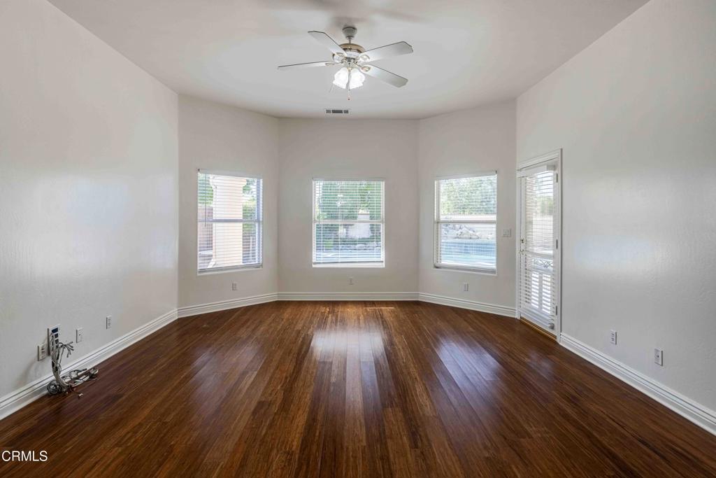 MLS #V1-31678 image #24