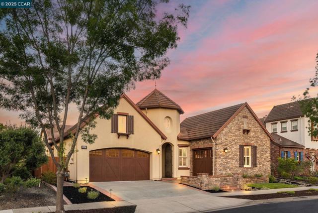 3467 Cashmere Street, Danville CA: https://media.crmls.org/mediaz/f3c4285f-ccfc-41a1-8862-7d1fa4c2d1c9.jpg