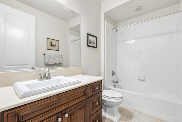 Detail Gallery Image 30 of 54 For 8318 the Landing Way, San Diego,  CA 92127 - 4 Beds | 4/2 Baths