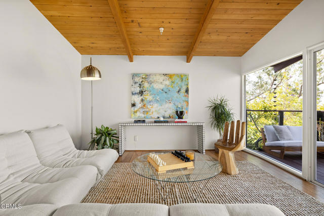 6201 1/4 Saylin Lane, Los Angeles CA: https://media.crmls.org/mediaz/f3c519d0-da0b-4e3b-a4fb-c1530a9ed013.jpg