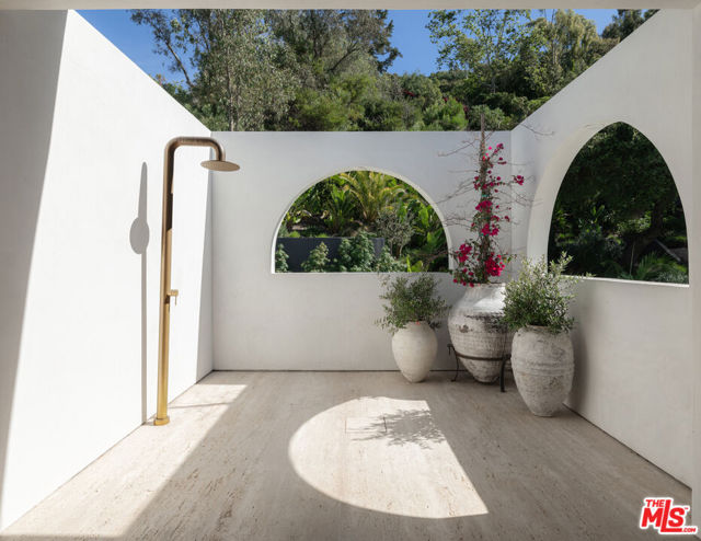 Drew Fenton | 966 Stone Canyon Road Los Angeles CA | MLS: 7725971