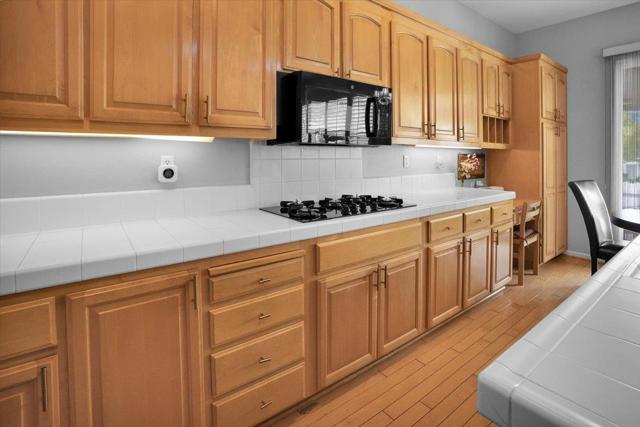 8873 Wine Valley Circle, San Jose CA: https://media.crmls.org/mediaz/f3c54988-fdf0-4f78-a488-70ed5ada9ab2.jpg