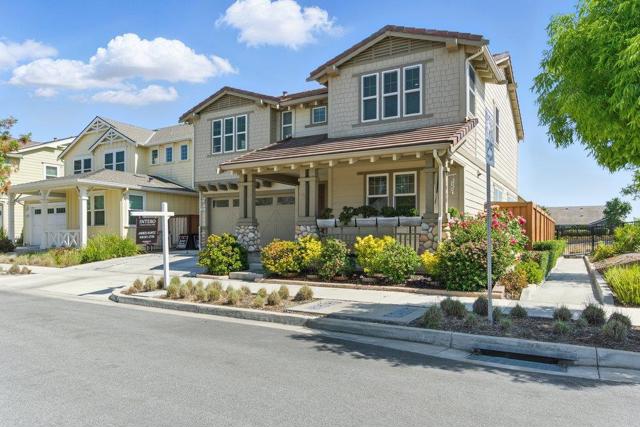 33831 Farmhouse Street, Fremont CA: https://media.crmls.org/mediaz/f3c63853-5094-45f2-ab5c-0c7183a4fcb0.jpg