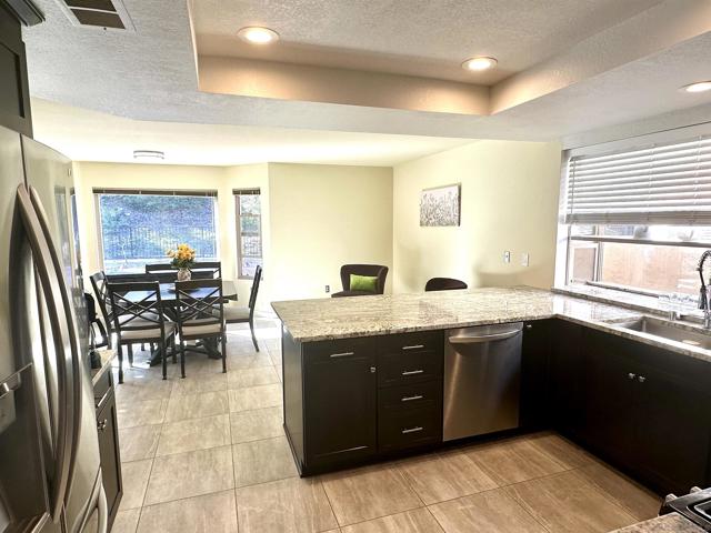 16504 Calle Pulido, San Diego CA: https://media.crmls.org/mediaz/f3c6ec6a-cf11-4f38-89b1-a85f03404859.jpg