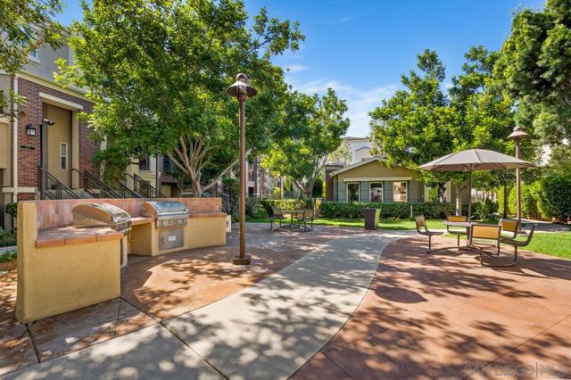 4880 Paramount Dr, San Diego CA: https://media.crmls.org/mediaz/f3c8b305-b874-4a2e-81b9-f872fdc5f1d6.jpg