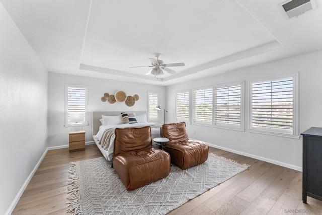 2169 Corte San Simeon, Chula Vista CA: https://media.crmls.org/mediaz/f3c8f612-a0ef-46cc-bc8c-aecaf82084eb.jpg