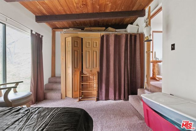 11317 Santol Drive, Sylmar CA: https://media.crmls.org/mediaz/f3c92b4c-f1fe-4b8b-aa44-24ea660bc7c9.jpg