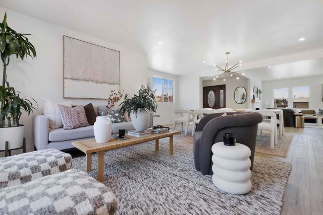 2750 Landscape Drive, San Diego CA: https://media.crmls.org/mediaz/f3ca4313-52a5-494b-961a-e6e358f1ca34.jpg