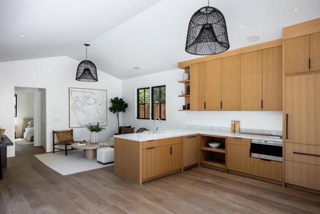 240 Valparaiso Avenue, Atherton CA: https://media.crmls.org/mediaz/f3ca7111-d3b7-4e2e-8e8f-96439cc52e6c.jpg