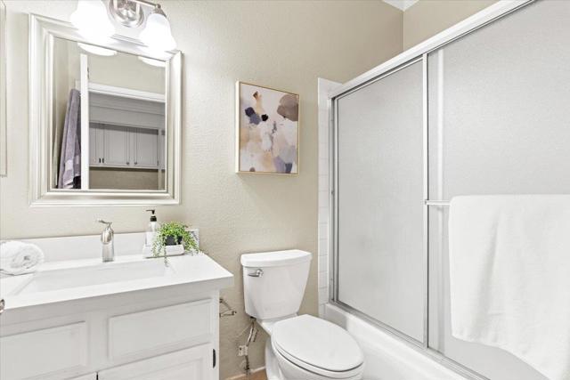 39903 Parada Street, Newark CA: https://media.crmls.org/mediaz/f3ca89c2-76dd-4b70-97fd-4d78bfe57f74.jpg