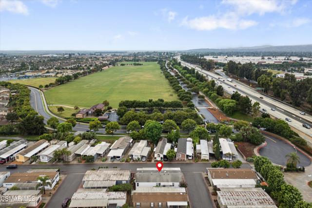 31 Via Paloma, Camarillo CA: https://media.crmls.org/mediaz/f3cab0c6-5d9a-4235-b6a4-7f0d1143f60c.jpg