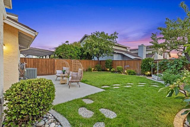 885 Kiperash Court, San Jose CA: https://media.crmls.org/mediaz/f3cb996c-b1ac-4ec5-91f1-a0029ca0d0ad.jpg